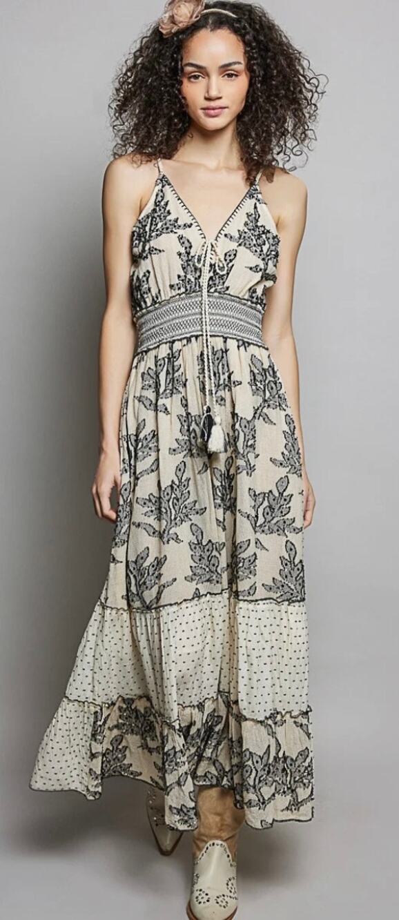 POL Boho Floral Tiered Maxi Dress Ivory Black Size M NWOT